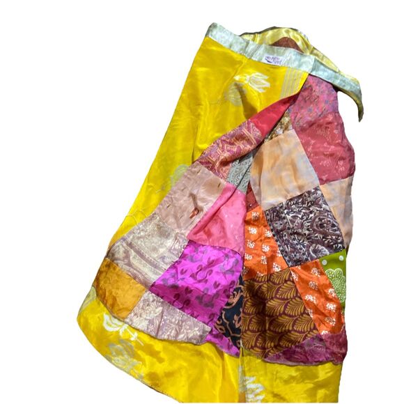 Silk OS Wrap Layered Multiple Printed Reversible Silk Wrap Skirt 2 Layers 1 Size - Picture 3 of 4